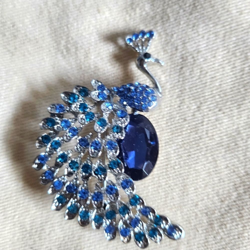 Elegant Blue Peacock Brooch